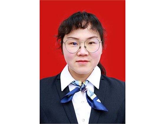 尹洁颖 积极分子